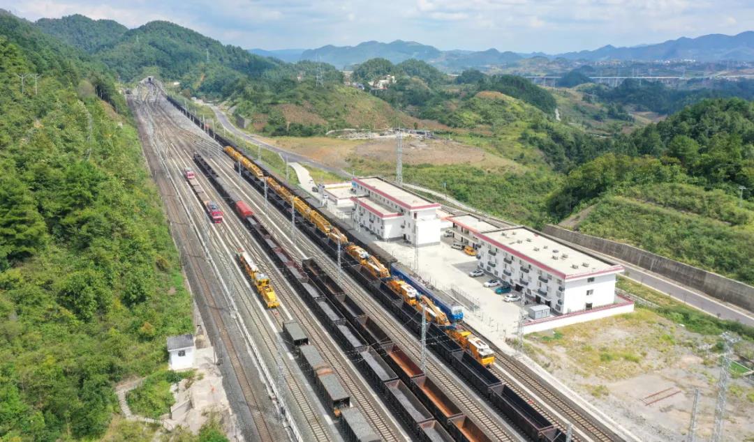 瓮马铁路2021年累计运输货物182万吨 运输效益稳步提升